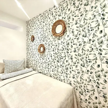 Paulmarie Olympia Апартаменты *