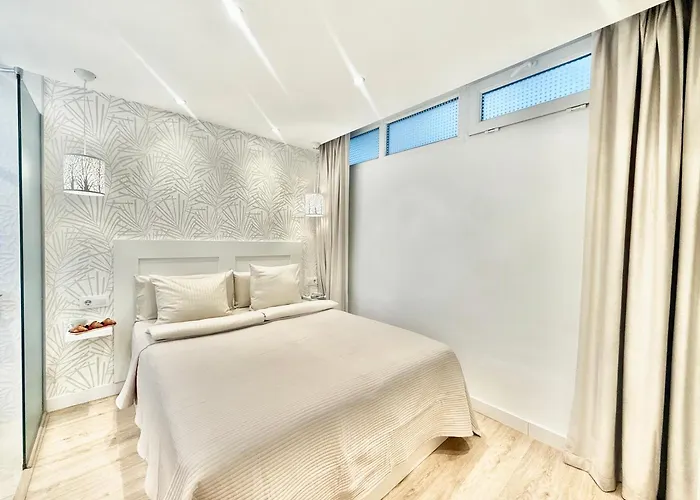 Paulmarie Olympia Апартаменты *